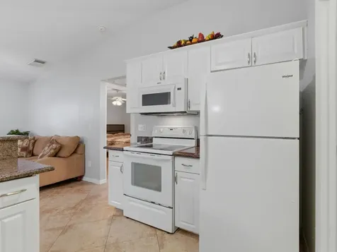 731 SW Bond Road Port St Lucie FL 34953