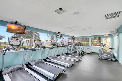 108 SW 9th Street Boynton Beach FL 33426