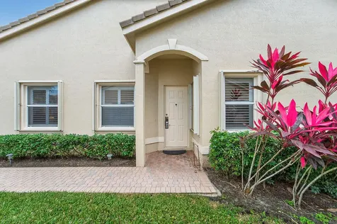 8137 Carnoustie Place Port St Lucie FL 34986