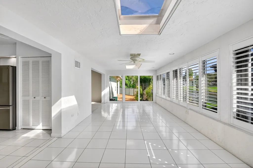 35 Glens Drive E Boynton Beach FL 33436