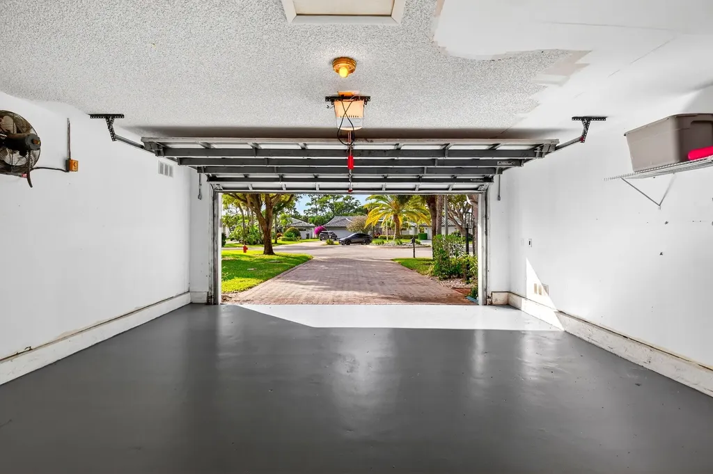 35 Glens Drive E Boynton Beach FL 33436