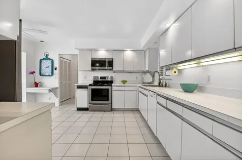 35 Glens Drive E Boynton Beach FL 33436