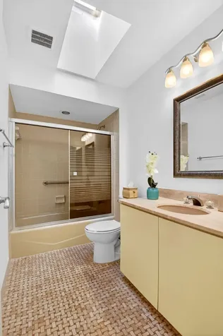35 Glens Drive E Boynton Beach FL 33436