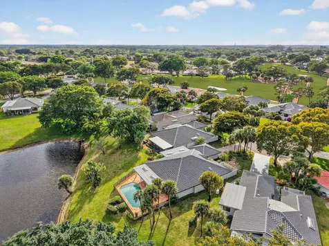 35 Glens Drive E Boynton Beach FL 33436