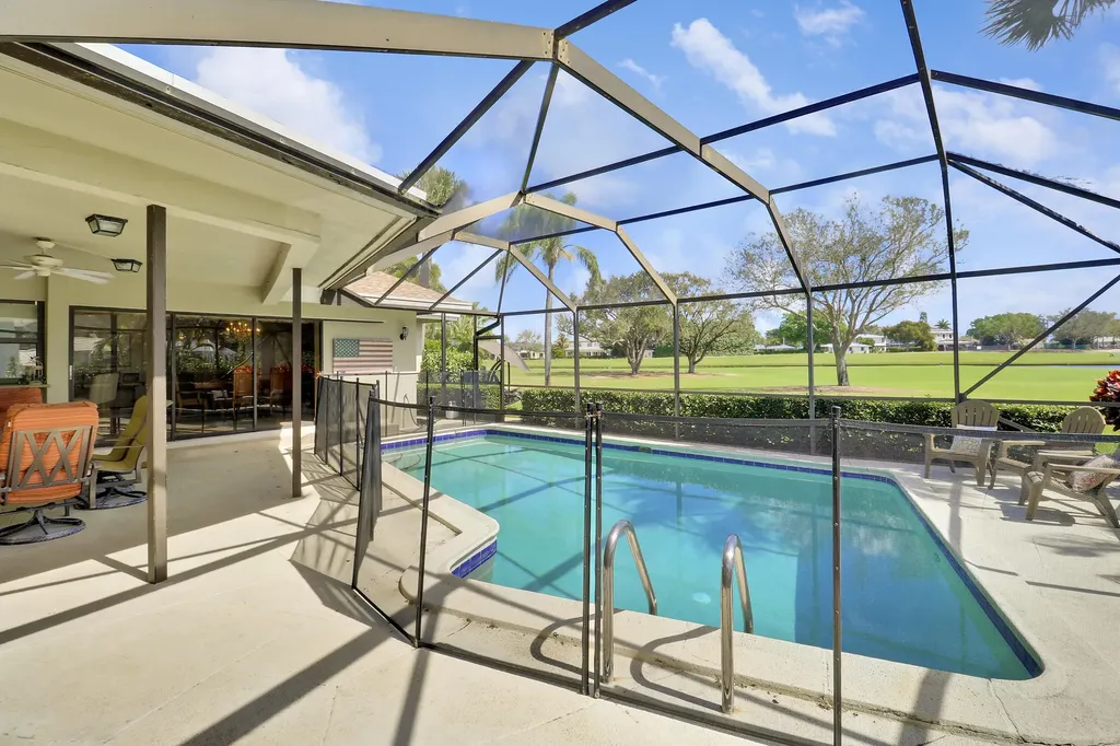 856 Country Club Drive North Palm Beach FL 33408