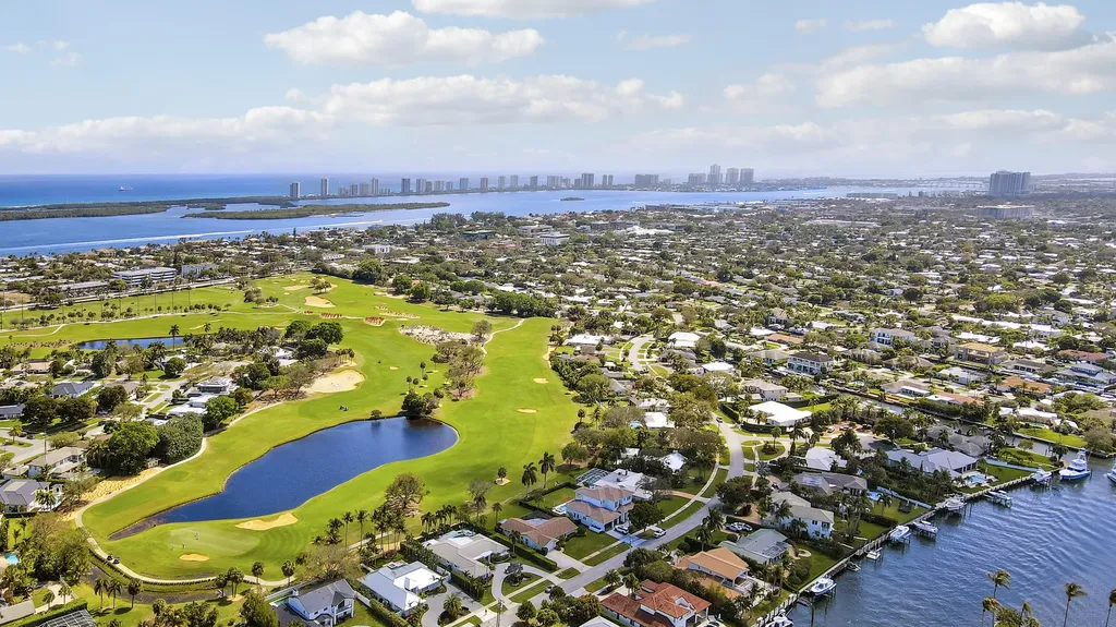 856 Country Club Drive North Palm Beach FL 33408