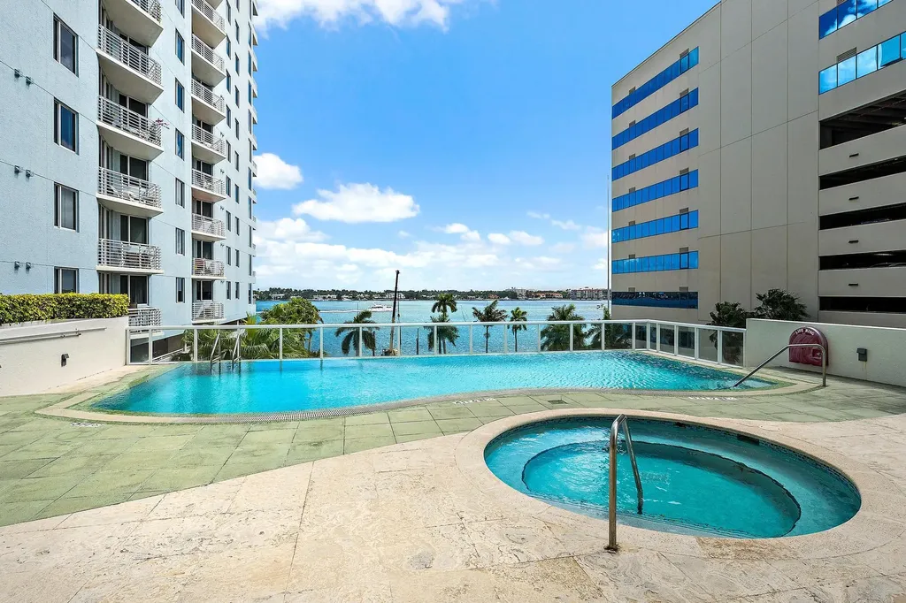1551 N Flagler Drive West Palm Beach FL 33401