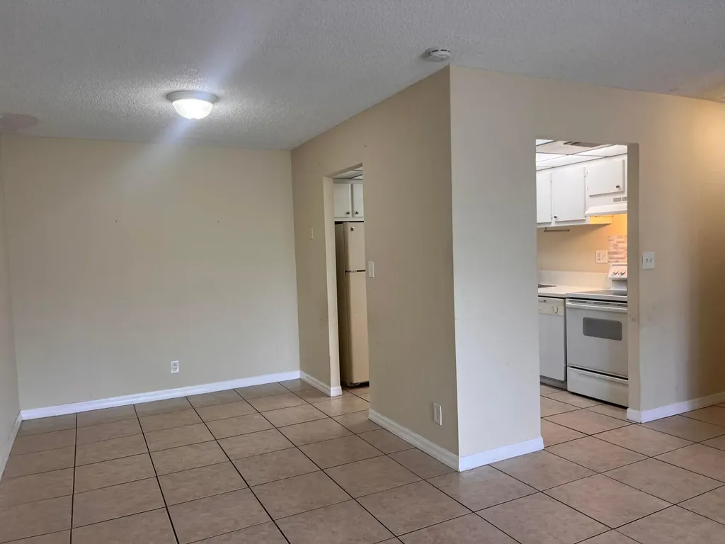 409 Executive Center Drive West Palm Beach FL 33401