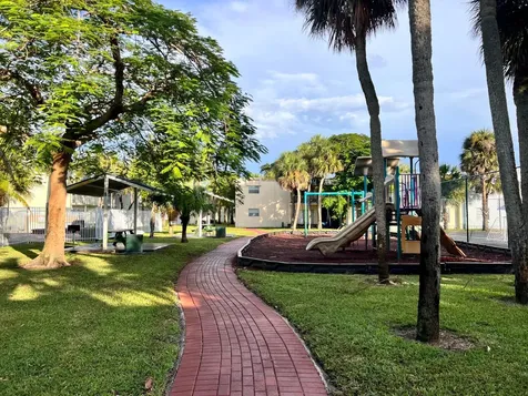 409 Executive Center Drive West Palm Beach FL 33401