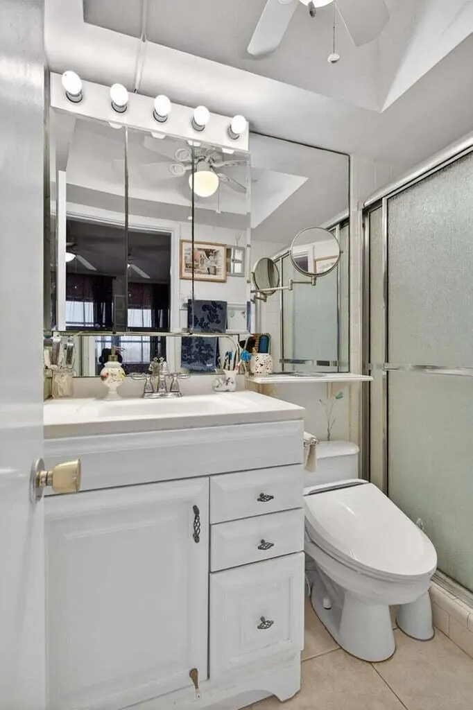 100 SE 6th Avenue Pompano Beach FL 33060