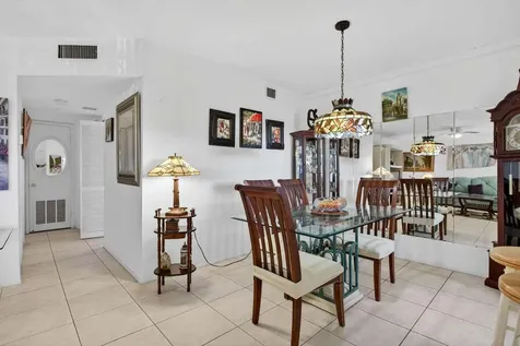 100 SE 6th Avenue Pompano Beach FL 33060