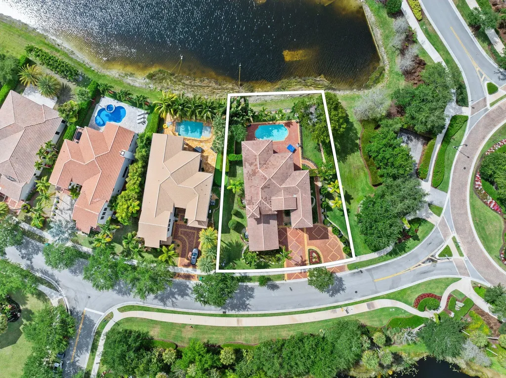 9650 Eden Manor Parkland FL 33076