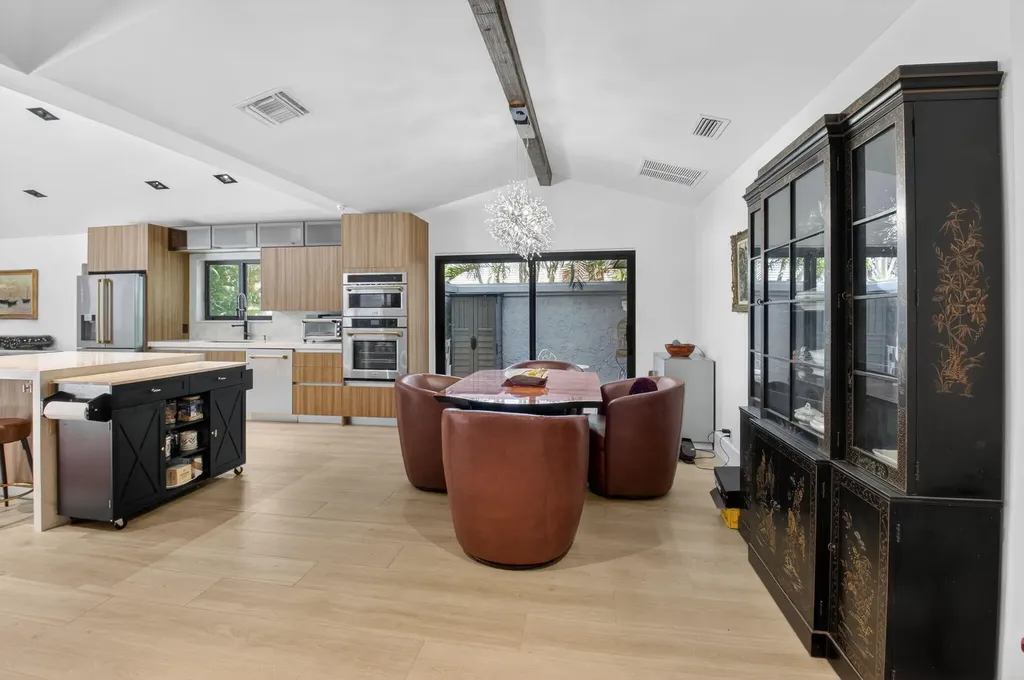 2200 SW 36th Terrace Delray Beach FL 33445