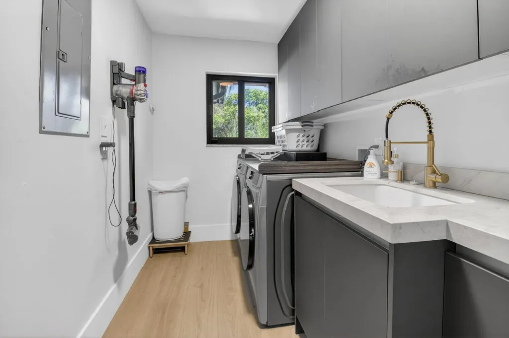 2200 SW 36th Terrace Delray Beach FL 33445