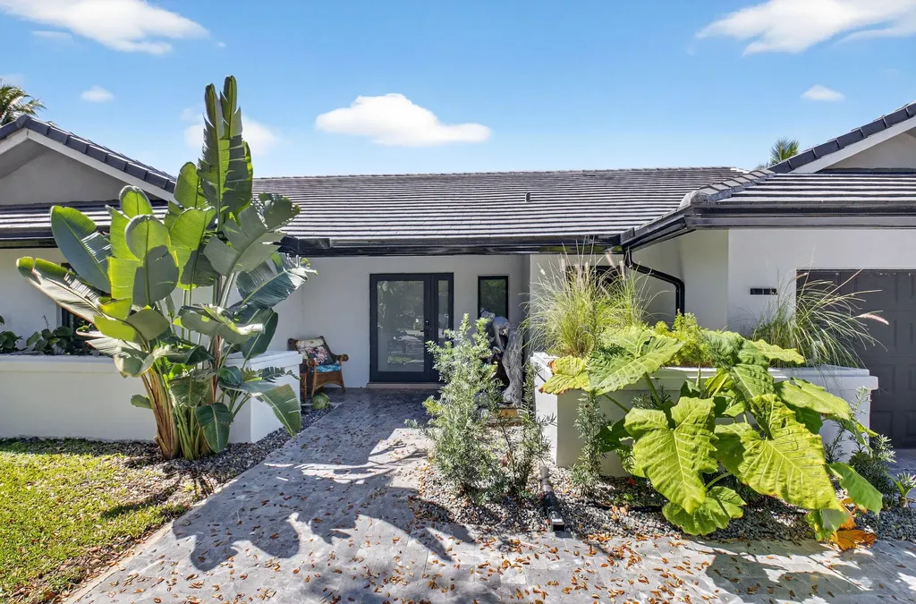 2200 SW 36th Terrace Delray Beach FL 33445