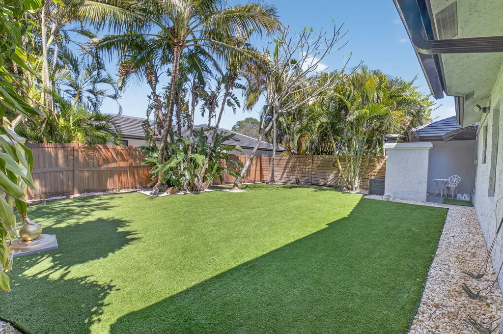 2200 SW 36th Terrace Delray Beach FL 33445