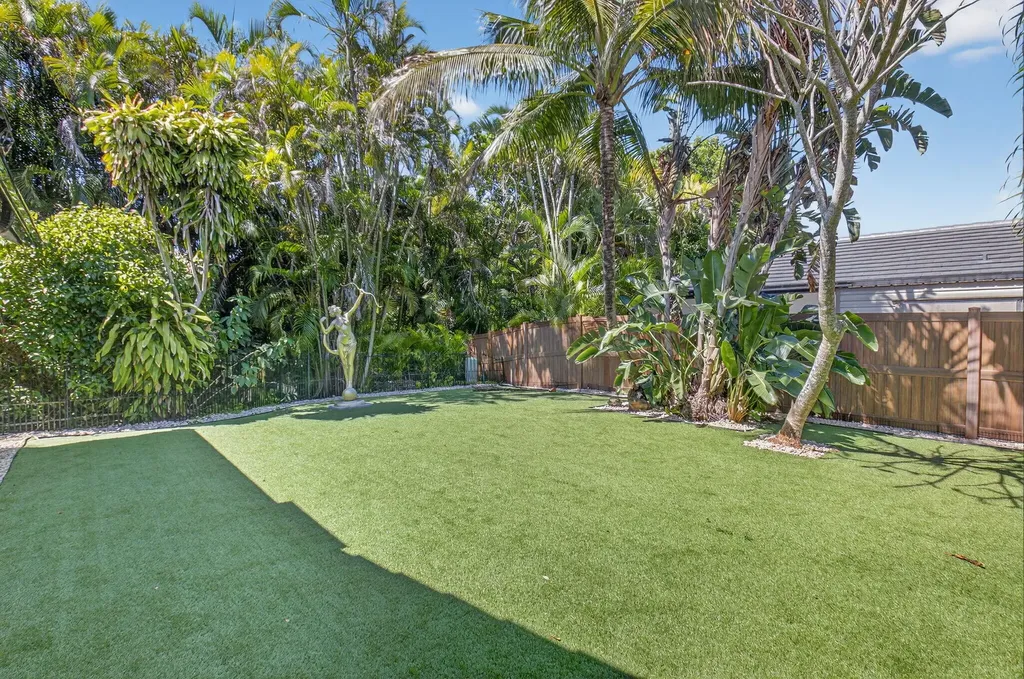 2200 SW 36th Terrace Delray Beach FL 33445