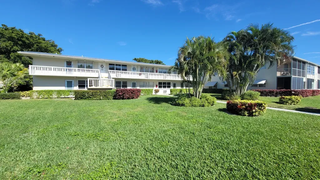148 Cambridge G West Palm Beach FL 33417