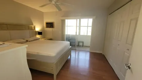 148 Cambridge G West Palm Beach FL 33417