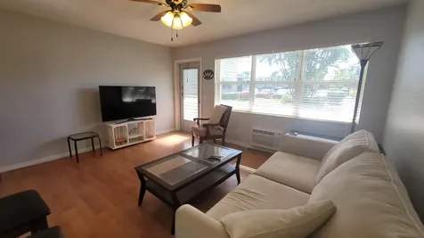 148 Cambridge G West Palm Beach FL 33417