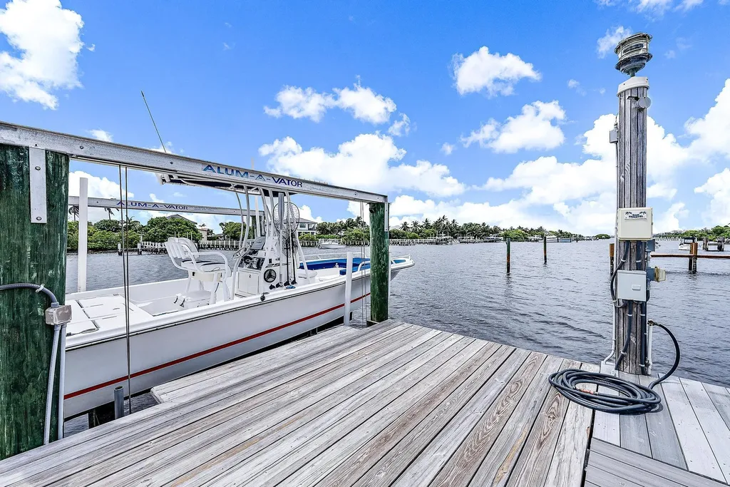 3543 S Ocean Boulevard South Palm Beach FL 33480