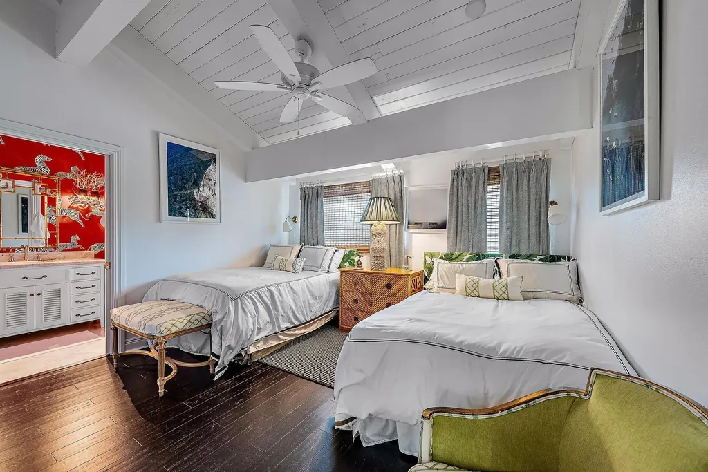 3543 S Ocean Boulevard South Palm Beach FL 33480