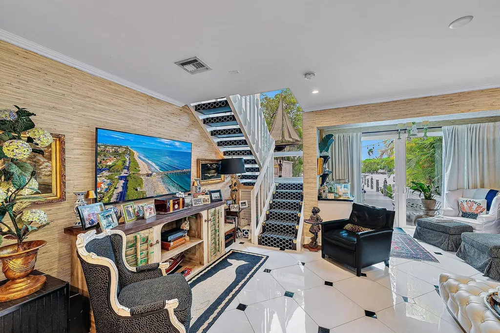 3543 S Ocean Boulevard South Palm Beach FL 33480