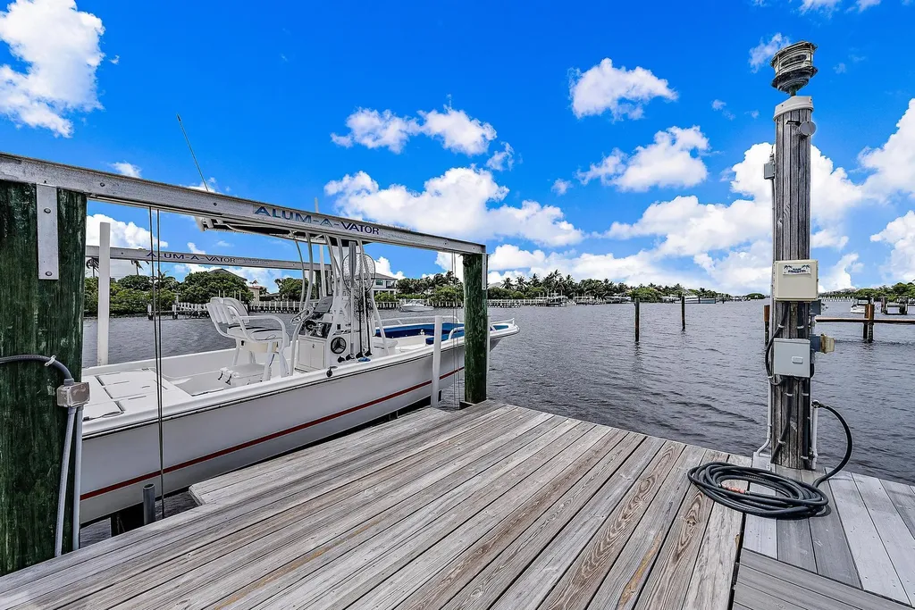 3543 S Ocean Boulevard South Palm Beach FL 33480