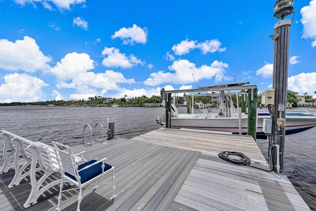 3543 S Ocean Boulevard South Palm Beach FL 33480