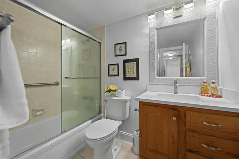 431 Pine Glen Lane Greenacres FL 33463