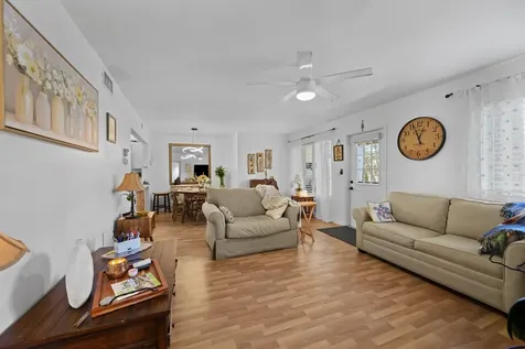 431 Pine Glen Lane Greenacres FL 33463