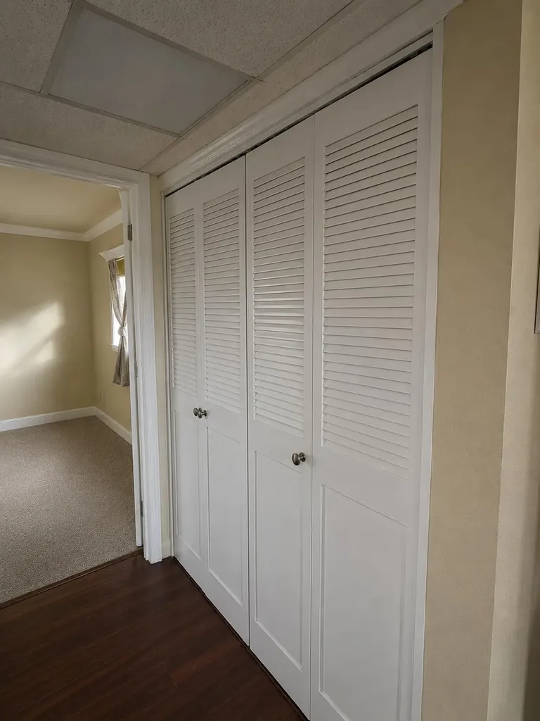662 Saxony Trail N Delray Beach FL 33446