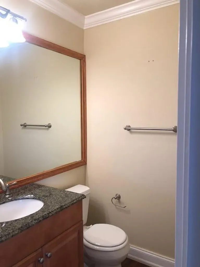 662 Saxony Trail N Delray Beach FL 33446