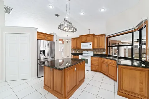 2355 SW Salmon Road Port St Lucie FL 34953