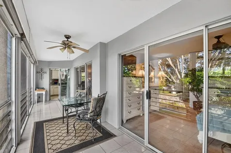 3524 Via Poinciana Greenacres FL 33467