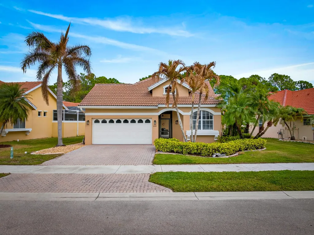 640 SW Andros Circle Port St Lucie FL 34986