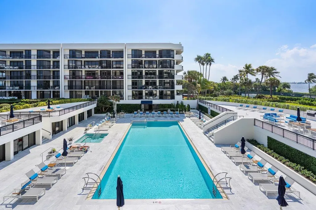 3140 S Ocean Boulevard Palm Beach FL 33480