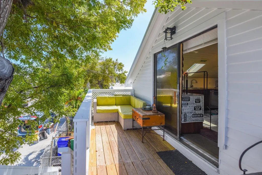 1018 Georgia Street Key West FL 33040