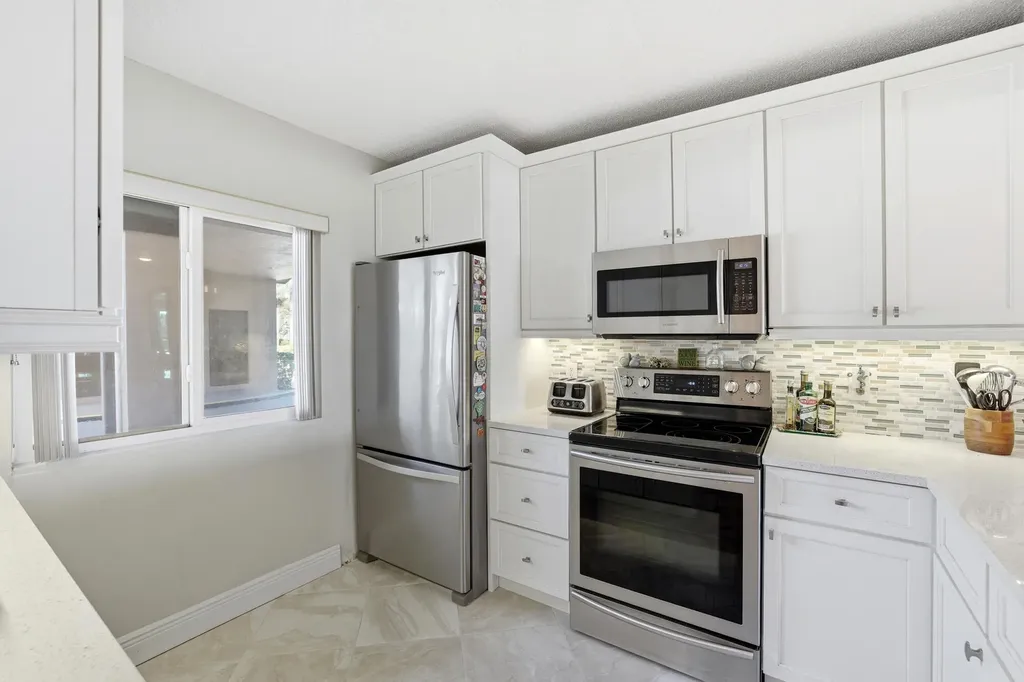 401 Ocean Bluffs Boulevard Jupiter FL 33477