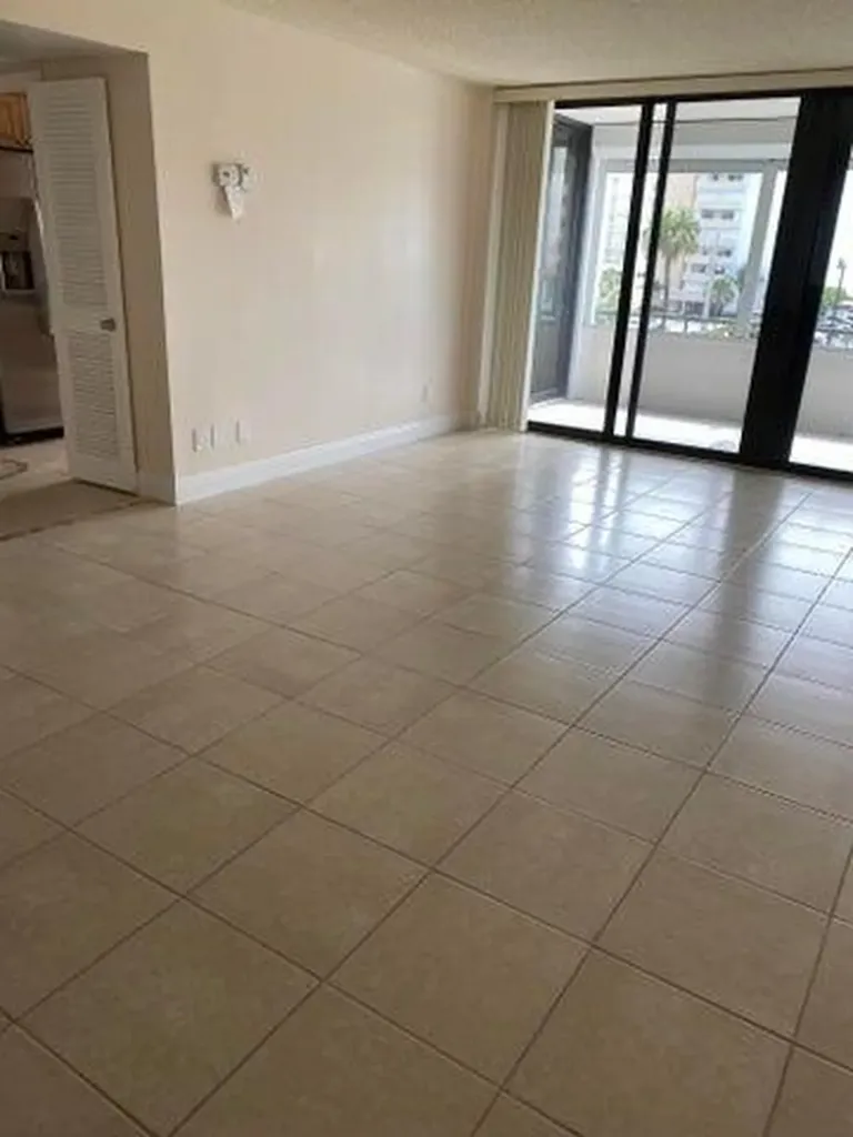 3589 S Ocean Boulevard South Palm Beach FL 33480