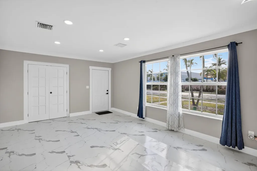 108 SW 24th Avenue Fort Lauderdale FL 33312
