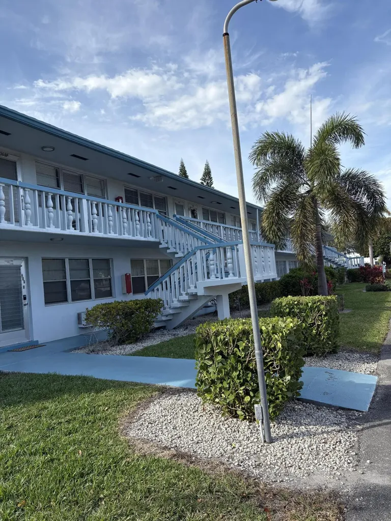 372 Camden P West Palm Beach FL 33417