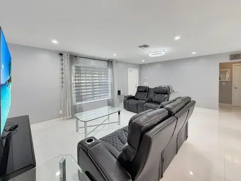 110 Bobwhite Road Royal Palm Beach FL 33411