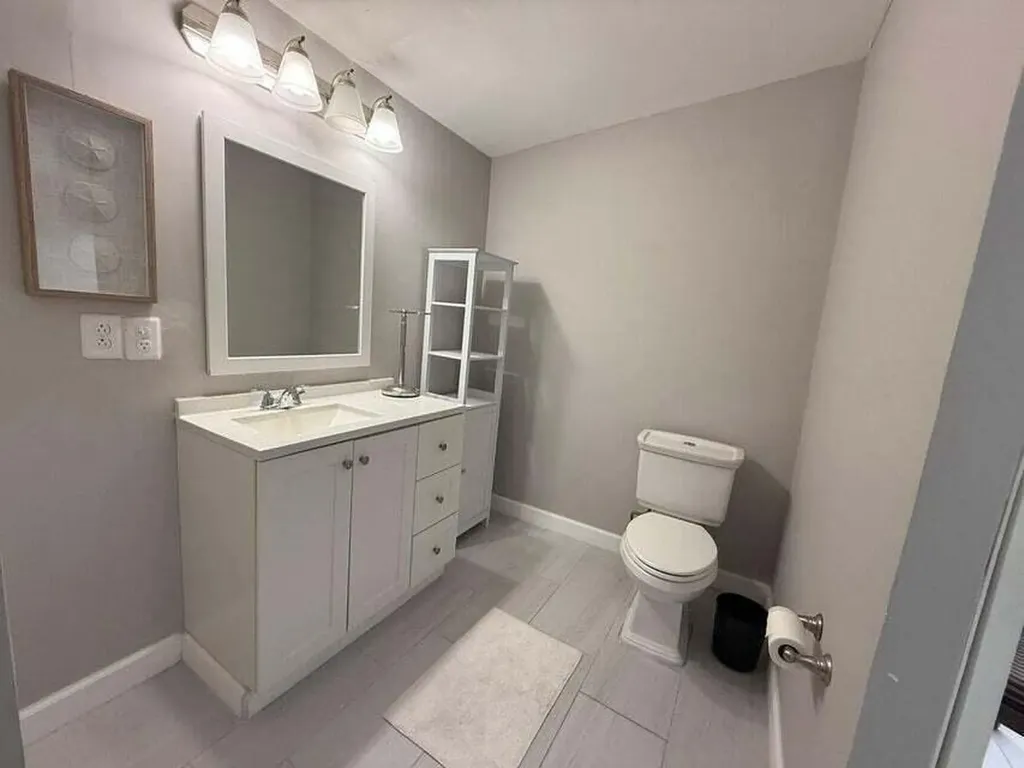 6085 Seashore Drive Atlantis FL 33462