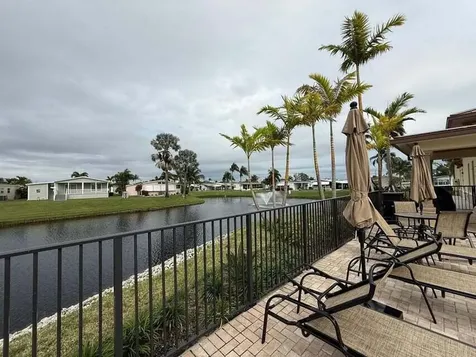 6085 Seashore Drive Atlantis FL 33462