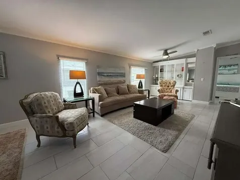 6085 Seashore Drive Atlantis FL 33462