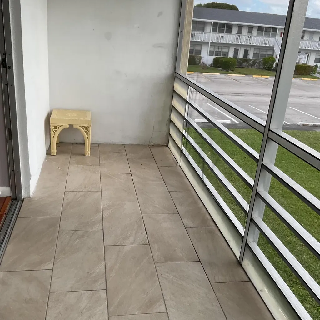 231 Berkshire K West Palm Beach FL 33417