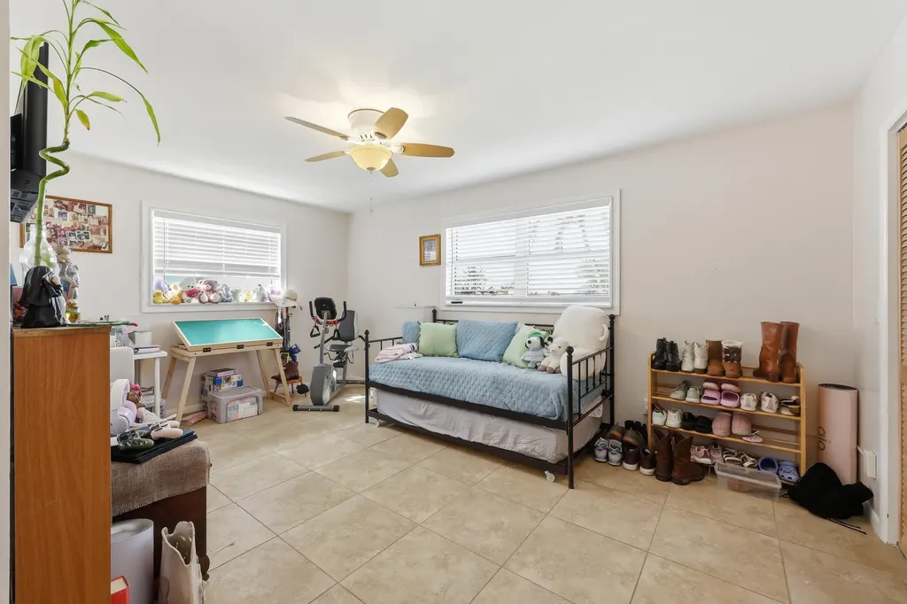 305 Circle E Jupiter FL 33458
