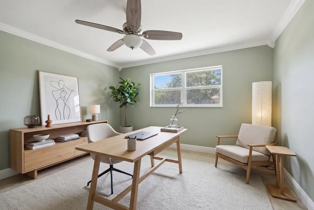 305 Circle E Jupiter FL 33458