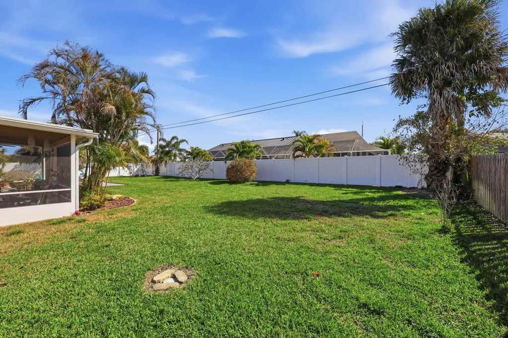 305 Circle E Jupiter FL 33458